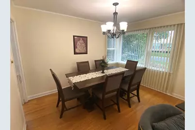 7737 Park Avenue, Skokie, IL 60077 - Photo 5