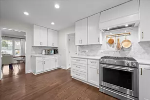 520 Standish Dr, Deerfield, IL 60015 - Photo 7