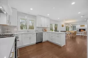 520 Standish Dr, Deerfield, IL 60015 - Photo 9