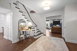 520 Standish Dr, Deerfield, IL 60015 - Photo 3