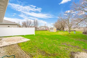 250 S McGinty St, Diamond, IL 60416 - Photo 19