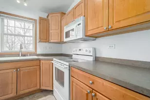 250 S McGinty St, Diamond, IL 60416 - Photo 9