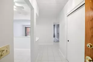 650 S River Rd, Des Plaines, IL 60016 - Photo 3