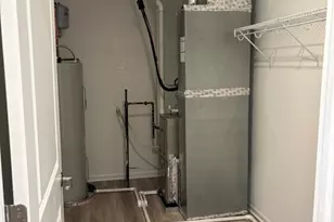 450 Hathaway Ln, Oswego, IL 60543 - Photo 7