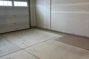 450 Hathaway Ln, Oswego, IL 60543 - Photo 41