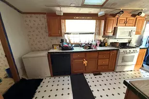 3404 Old Plank Rd, Park City, IL 60085 - Photo 9