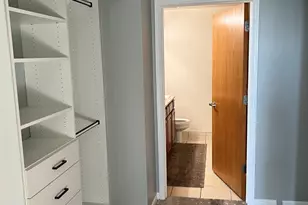 1250 S Indiana Ave, Chicago, IL 60605 - Photo 13