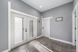 [Address not provided], Elgin, IL 60120 - Photo 17