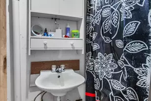 [Address not provided], Elgin, IL 60120 - Photo 23