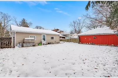 [Address not provided], Elgin, IL 60120 - Photo 29