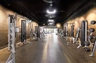 5415 N Sheridan Rd, Chicago, IL 60640 - Photo 15