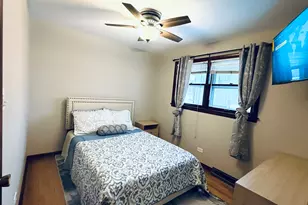 9323 S 80th Ct, Hickory Hills, IL 60457 - Photo 31