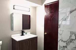 9323 S 80th Ct, Hickory Hills, IL 60457 - Photo 27