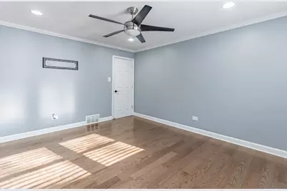 3507 N Narragansett Avenue, Chicago, IL 60634 - Photo 15