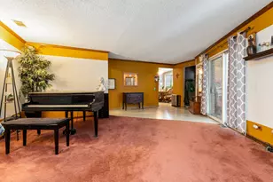 12954 Crescent Ct, Crestwood, IL 60418 - Photo 11