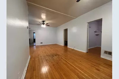 1112 N 23rd Avenue E #1, Melrose Park, IL 60160 - Photo 9