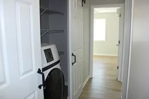 107 E Division St, Manteno, IL 60950 - Photo 9