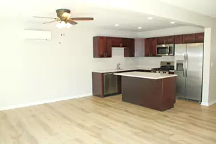 107 E Division St, Manteno, IL 60950 - Photo 3