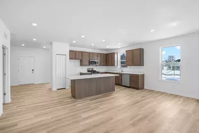 378 S Cottrell Lane, Aurora, IL 60506 - Photo 9