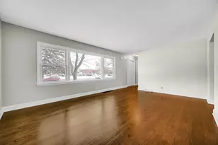 18144 Aberdeen St, Homewood, IL 60430 - Photo 3