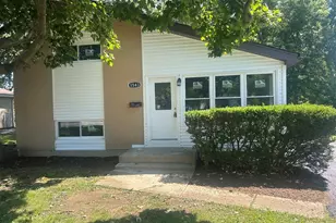 1543 Larry Ln, Glendale Heights, IL 60139 - Photo 1
