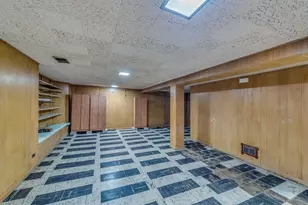 7540 W Rosedale Ave, Chicago, IL 60631 - Photo 21