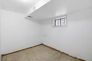 1525 N Springfield Ave, Chicago, IL 60651 - Photo 15