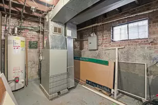 1525 N Springfield Ave, Chicago, IL 60651 - Photo 17