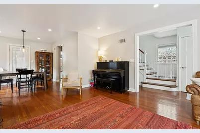 [Address not provided], Chicago, IL 60645 - Photo 5