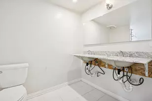 [Address not provided], Chicago, IL 60645 - Photo 15