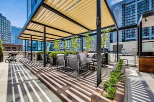 512 N McClurg Ct, Chicago, IL 60611 - Photo 41