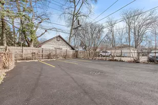 1025 N Harlem Ave, Oak Park, IL 60302 - Photo 3