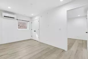 1025 N Harlem Ave, Oak Park, IL 60302 - Photo 9