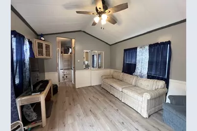 2795 E 28th Lot 322 Road, Seneca, IL 61360 - Photo 7