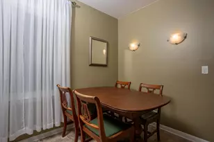 621 N Forest Ave, Mount Prospect, IL 60056 - Photo 5