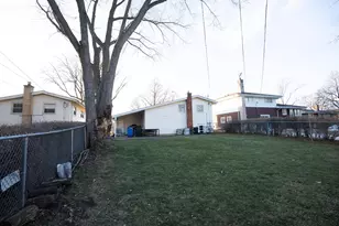 621 N Forest Ave, Mount Prospect, IL 60056 - Photo 23