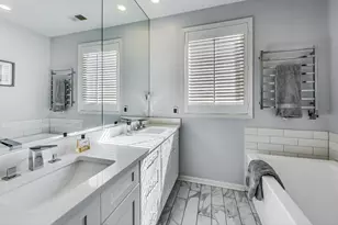 1351 W Altgeld St, Chicago, IL 60614 - Photo 15