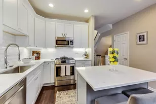 1351 W Altgeld St, Chicago, IL 60614 - Photo 11