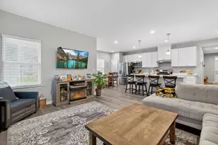 7441 Great Northern Trail, Union, IL 60180 - Photo 3