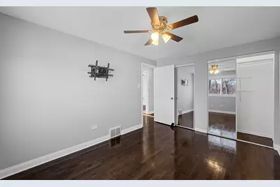 13059 S Buffalo Avenue, Chicago, IL 60633 - Photo 17