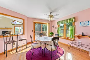 810 Southgate Dr, Davis, IL 61019 - Photo 9