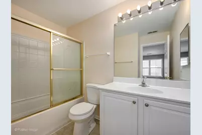 6126 Washington Court, Morton Grove, IL 60053 - Photo 17