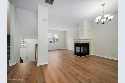 6126 Washington Court, Morton Grove, IL 60053 - Photo 3