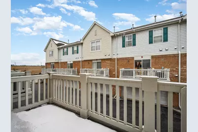 6126 Washington Court, Morton Grove, IL 60053 - Photo 13