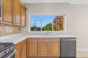 2671 Stone Cir, Geneva, IL 60134 - Photo 11