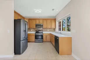 2671 Stone Cir, Geneva, IL 60134 - Photo 9