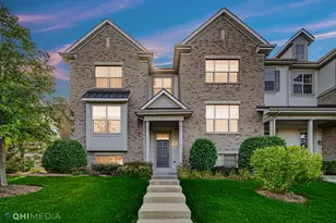 2159 Coral Ln, Glenview, IL 60026 - Photo 1