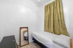 516 W 45th Pl, Chicago, IL 60609 - Photo 9