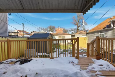 516 W 45th Place, Chicago, IL 60609 - Photo 11