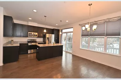 8602 Ferris Avenue, Morton Grove, IL 60053 - Photo 5